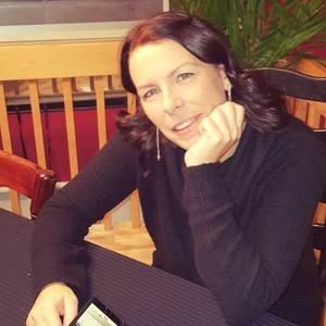 Meet your Posher, Karine